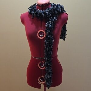 Black Loop Scarf